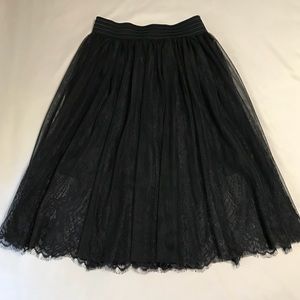 Black tulle skirt with lace accents NWT S